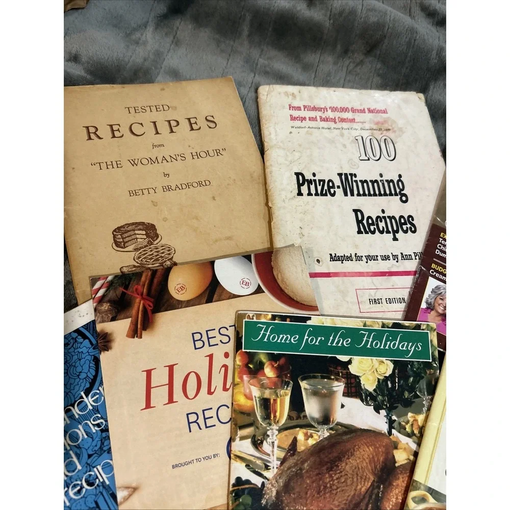 Lot of 12 Vintage Recipe Booklets. Various recipes. Good to Acceptable condition